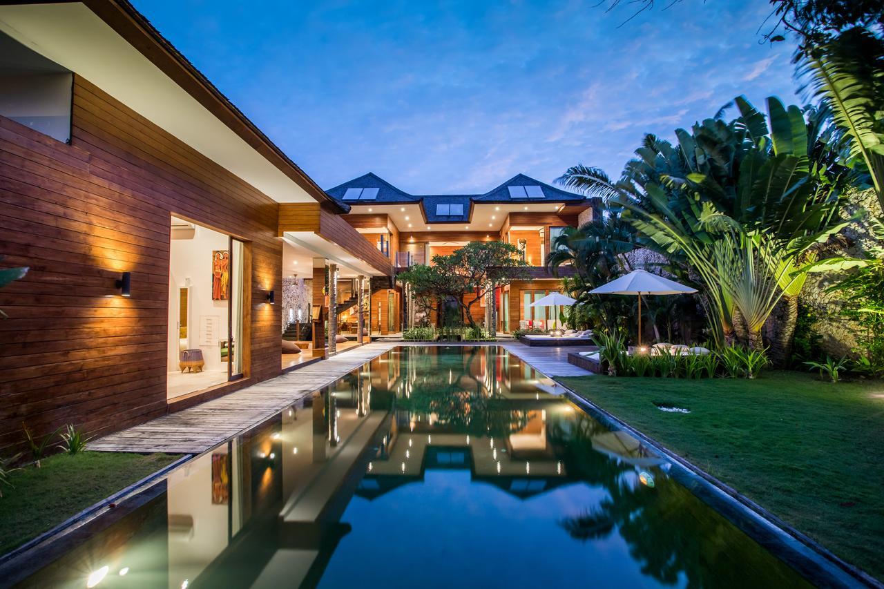 Eko Villa Seminyak - Tropical Villa, Walk To Beach Exterior photo