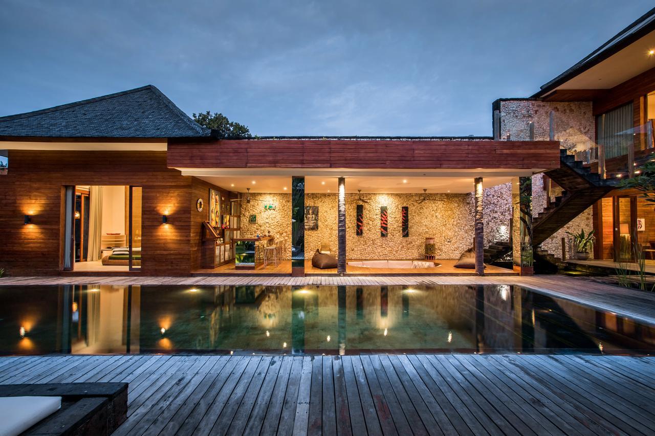 Eko Villa Seminyak - Tropical Villa, Walk To Beach Exterior photo